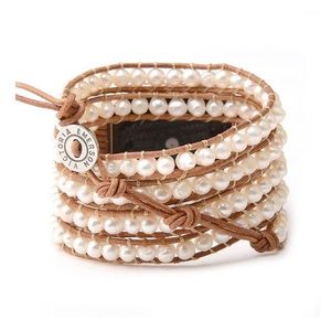 Victoria Emerson Pearl/Natural Apple Watch strap